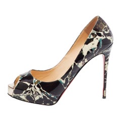 Christian Louboutin Tri-Color Printed New Very Prive Peep-Toe Pump  Size 38.5