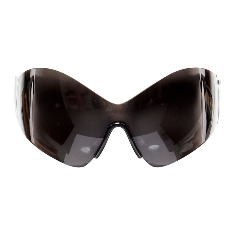 new BALENCIAGA DEMNA 2021 Runway Butterfly Mask shield sunglasses