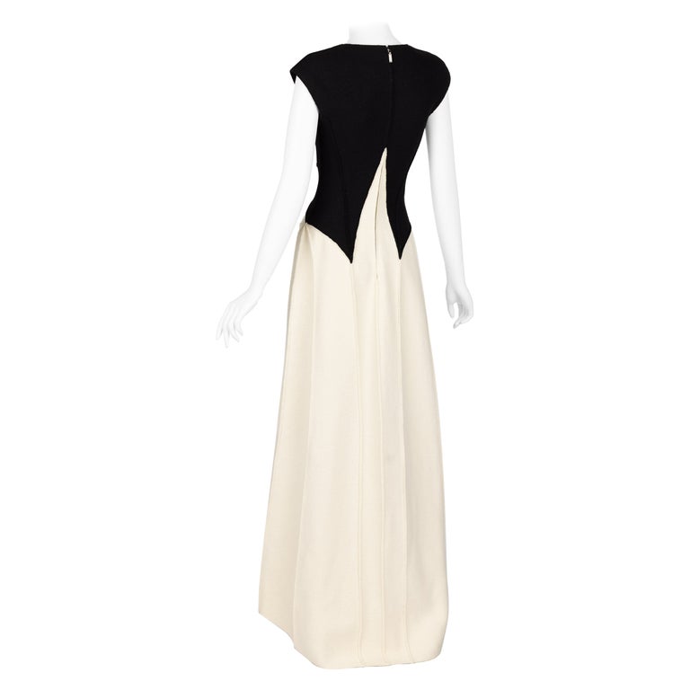 Chanel Dress 1996 - 10 For Sale on 1stDibs  chanel haute couture 1996 gold  embroidered dress price