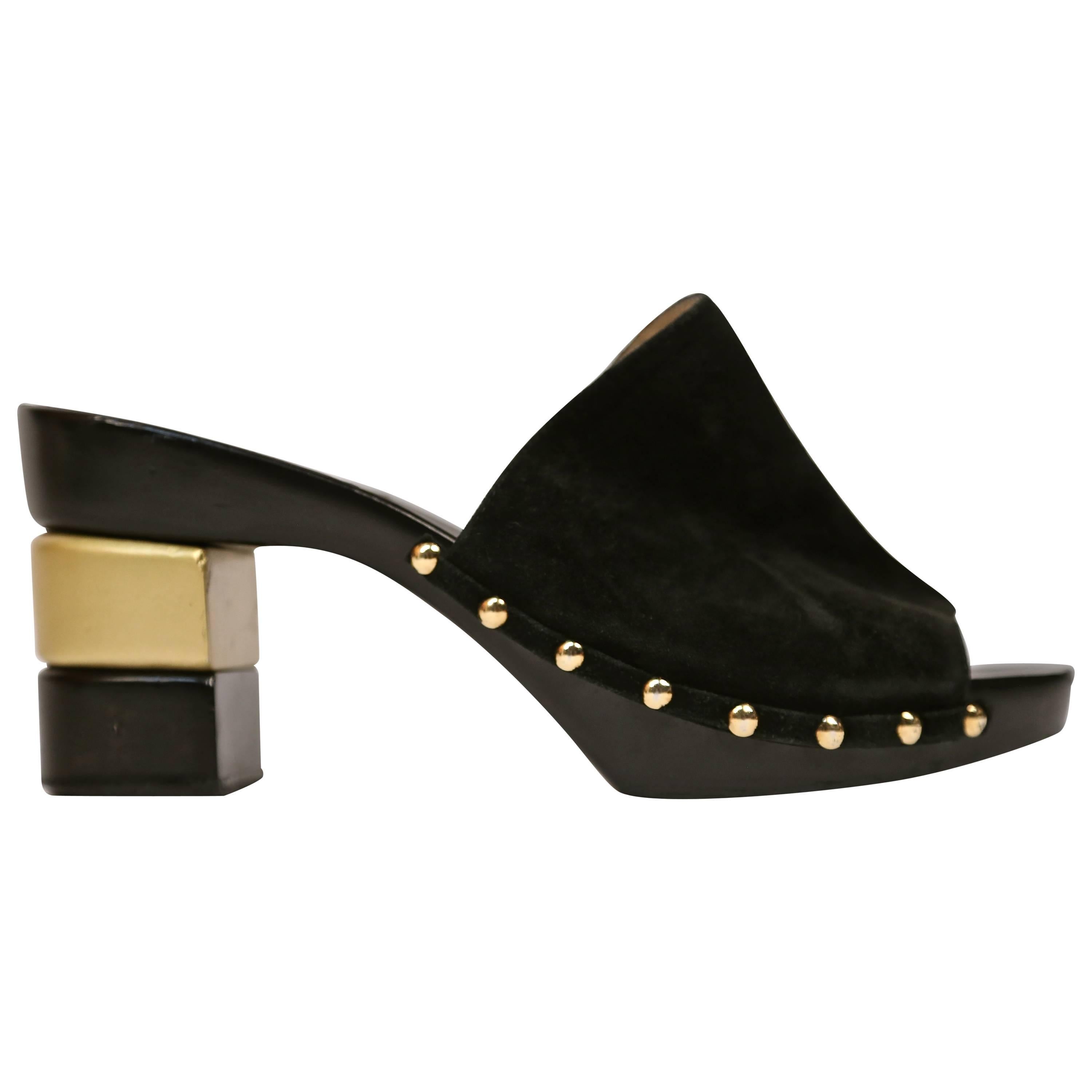 1970
s FERRAGAMO suede slides with black and gold stacked wood heels -7