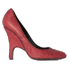 2000s Gianfranco Ferré Vintage Red Leather Pumps with Crocodile Effect