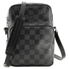 LOUIS VUITTON Authentic Men's Grey Damier Graphite Daniel GM Messenger  Bag