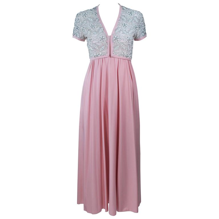 VICTORIA ROYAL Pink Gown with Beaded Bodice and Jersey Skirt Size 2 4