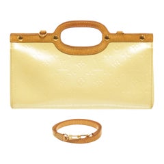 Louis Vuitton Beige Vernis Leather Roxbury Drive Handbag