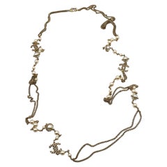 CHANEL by KARL LAGERFELD, Halskette mit CC-Logos und Kunstperlen-Sautoir, 2016