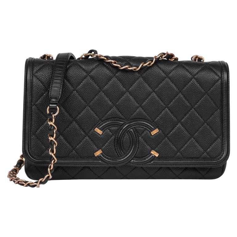Chanel Timeless/Classic double Flap shoulder bag in white quilted lambskin,  GHW For Sale at 1stDibs