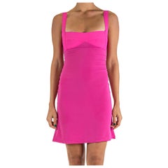 1990er HERVE LEGER Hot Pink Rayon & Seide Chiffon Baby Doll Empire Taille Cocktail