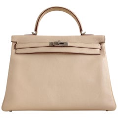 Hermès Kelly Bag, Blush Clèmence Leather, 35cm