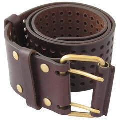 Yves Saint Laurent vintage leather belt. Size 70 11