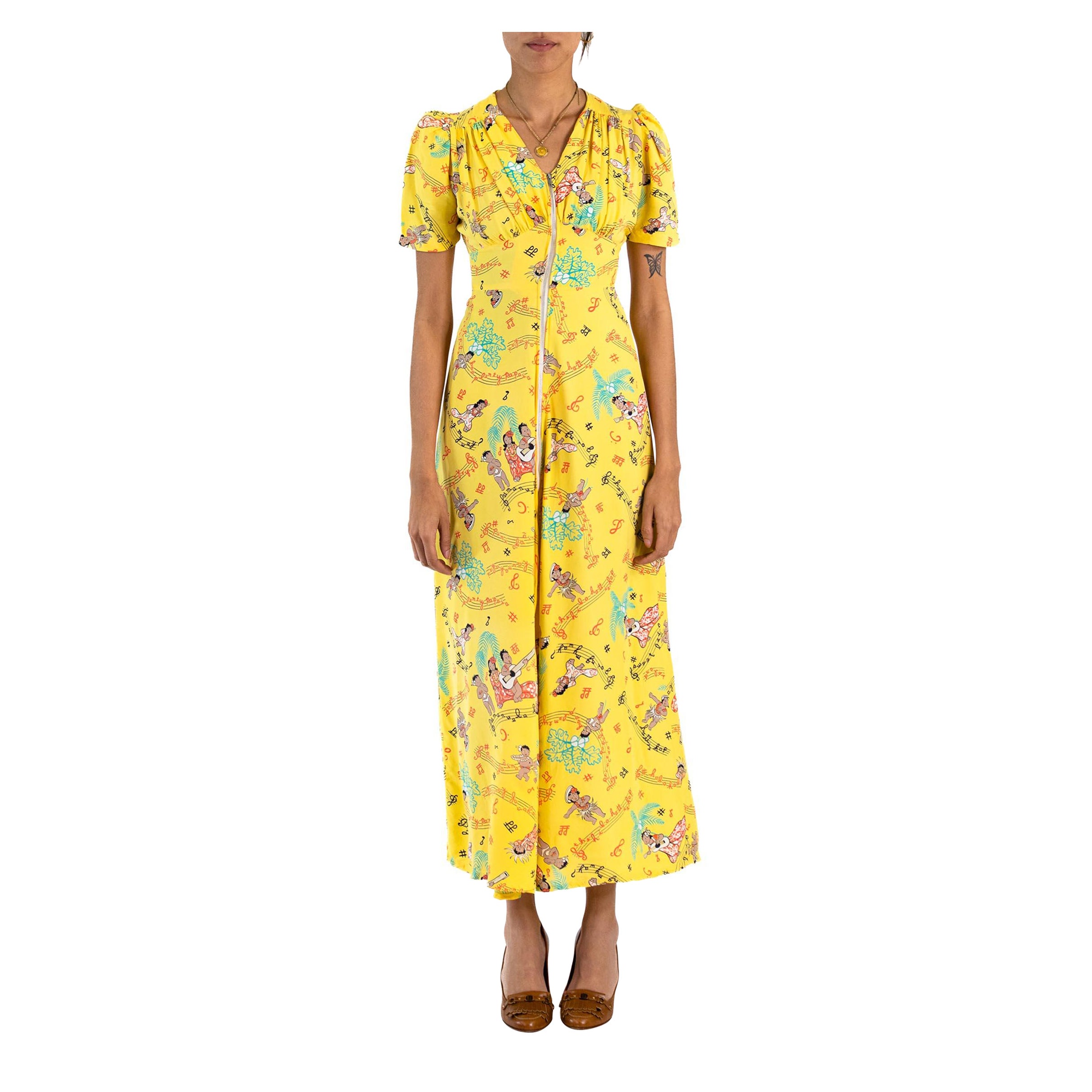 1940S Mustard Yellow Cold Rayon Hawaiin Novelty Print Dress For Sale