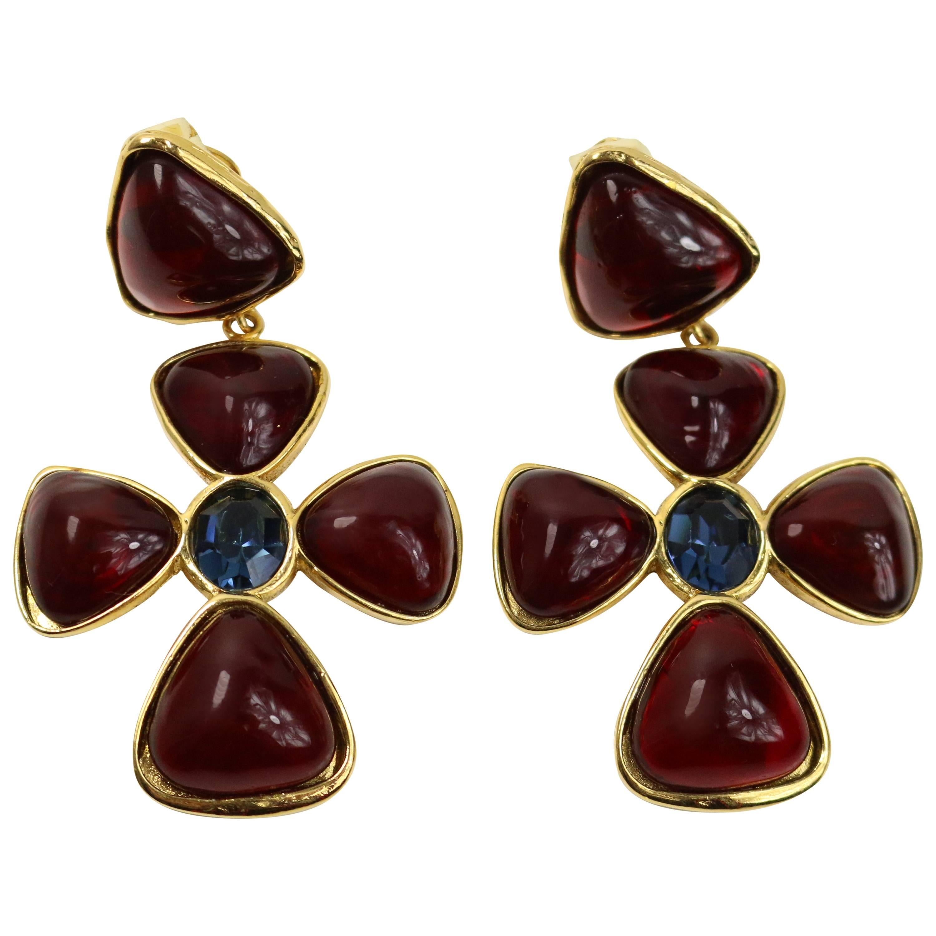 Chanel Vintage Goldtone Burgundy Gripoix Clover Drop Clip-On Earrings