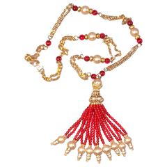 Vintage 1970's Flapper Style Faux Pearl & Red Beaded Gold Chain Tassel Necklace