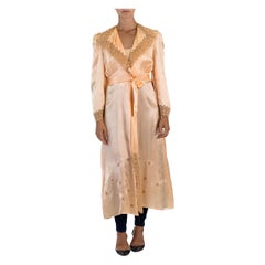 Vintage 1940S Blush Pink Rayon Satin Lace Trimmed Robe