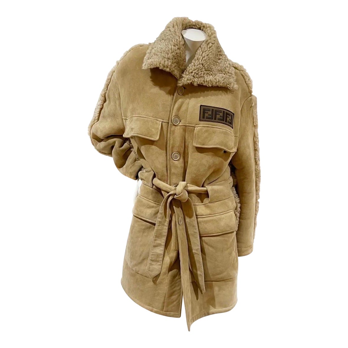 Manteau en peau de mouton beige FW2019 de Fendi en vente