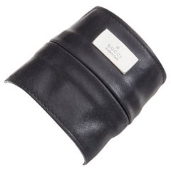 GUCCI TOM FORD Vintage black leather logo plate concealed zip cuff bracelet