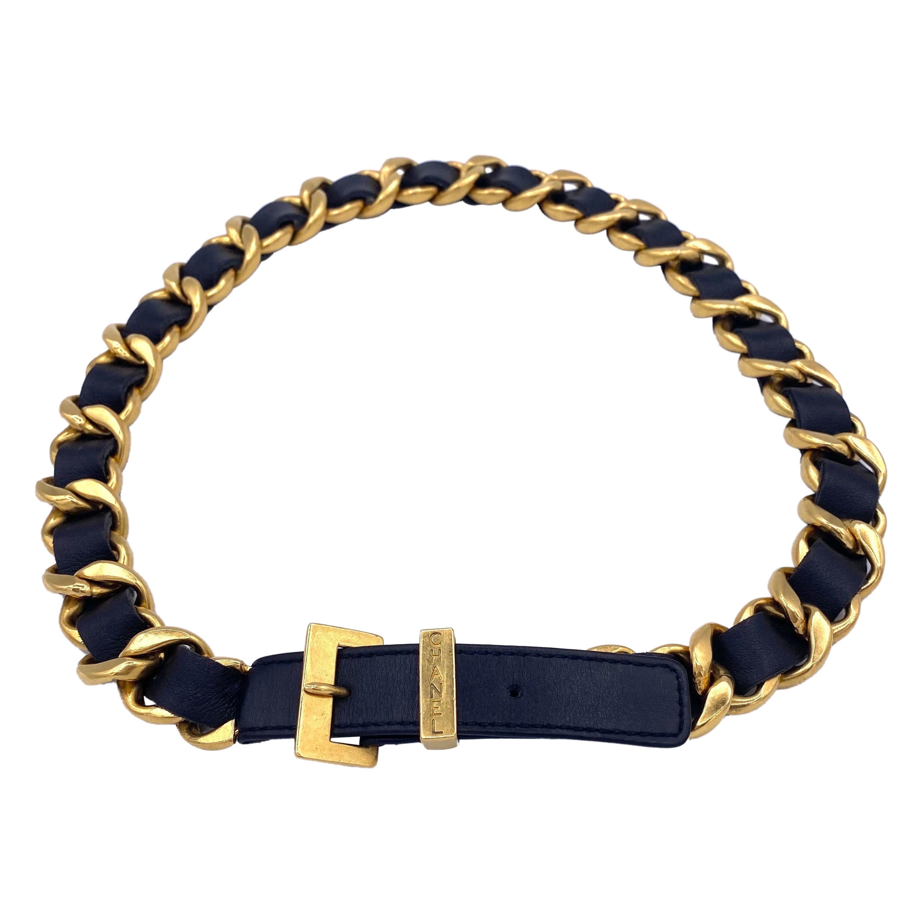 1990s Vintage Chanel gold toned chain leather belt  For Sale