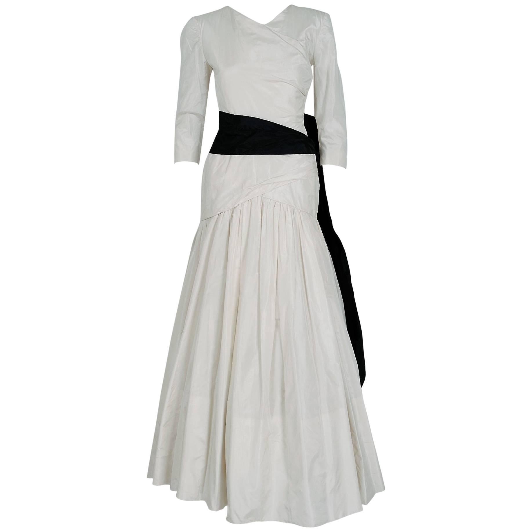 1986 Christian Dior Haute-Couture White Black Silk Mermaid Flounce Formal Gown
