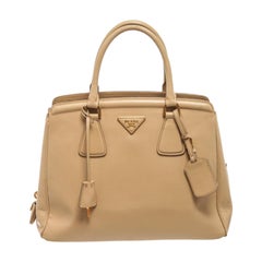 Prada Beige Saffiano Lux Leder Galleria Tragetasche