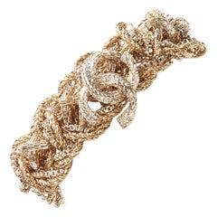 CHANEL 17A Paris Cosmopolite gold CC crystal charm twist chain bracelet