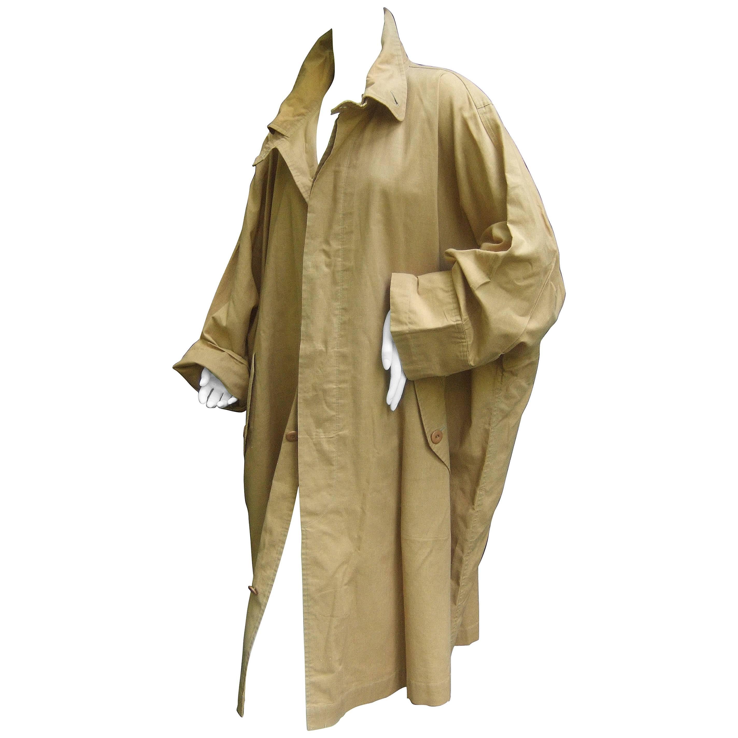 Iconic Miyake Windcoat. 1990
s. Unisex.