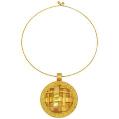 Guy Laroche Paris Modernist Collar Necklace Massive Gilt Metal Medallion 8