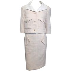 Chanel Cream Blush Tweed Suit with Pearl Buttons Size 34/36 (2/4)
