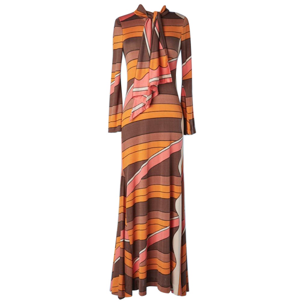 Maxi printed silk jersey dress with bow tie Louis Féraud Paris Circa 1970's For Sale
