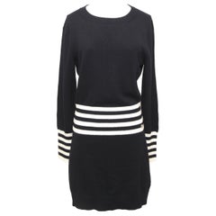 Vintage Chanel Day Dresses - 309 For Sale at 1stDibs | chanel black ...