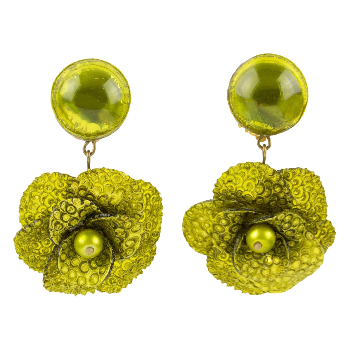 Francoise Montague by Cilea Resin Clip Earrings Green Poppy Flower For Sale