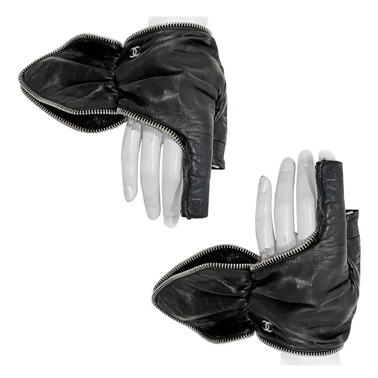 Chanel Leather Fingerless Gloves For Sale at 1stDibs