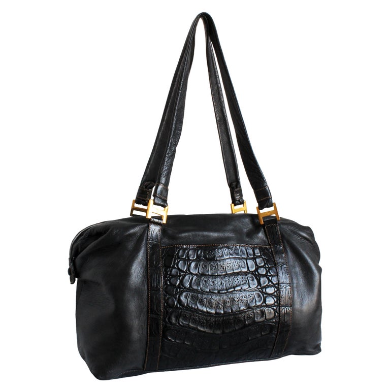 Vintage Gucci Mini 1990s Black Leather Small Minature Crossbody 90s  Shoulder Bag at 1stDibs