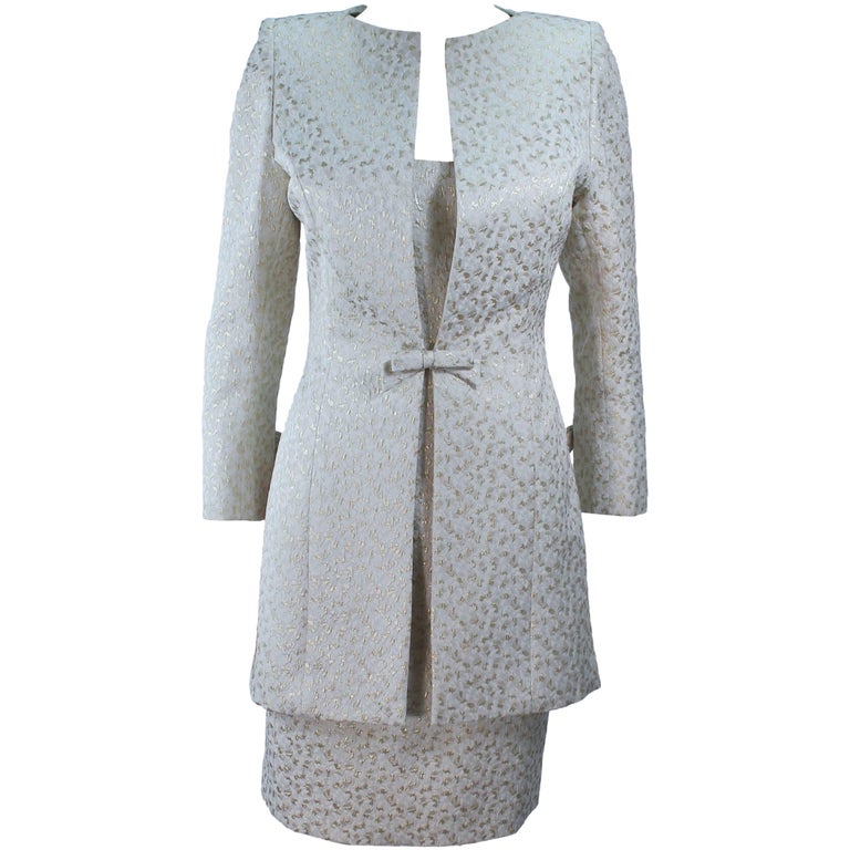 TRAVILLA 2pc White and Gold Metallic Brocade Silk Dress and Coat ...