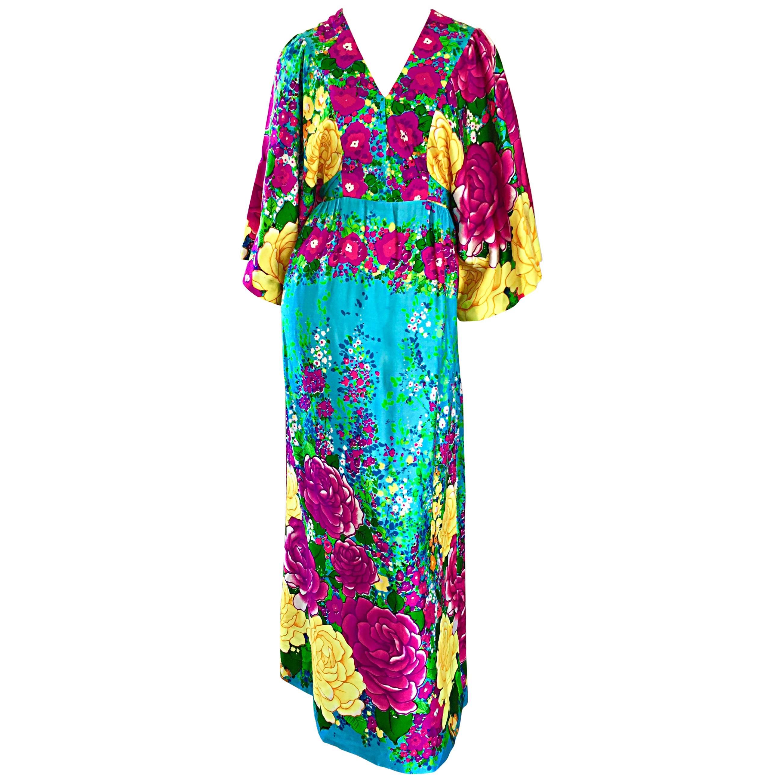 VINTAGE Evelyn Margolis Hilo Hattie 1970s Colorful 70s Kimono Caftan Maxi Dress For Sale