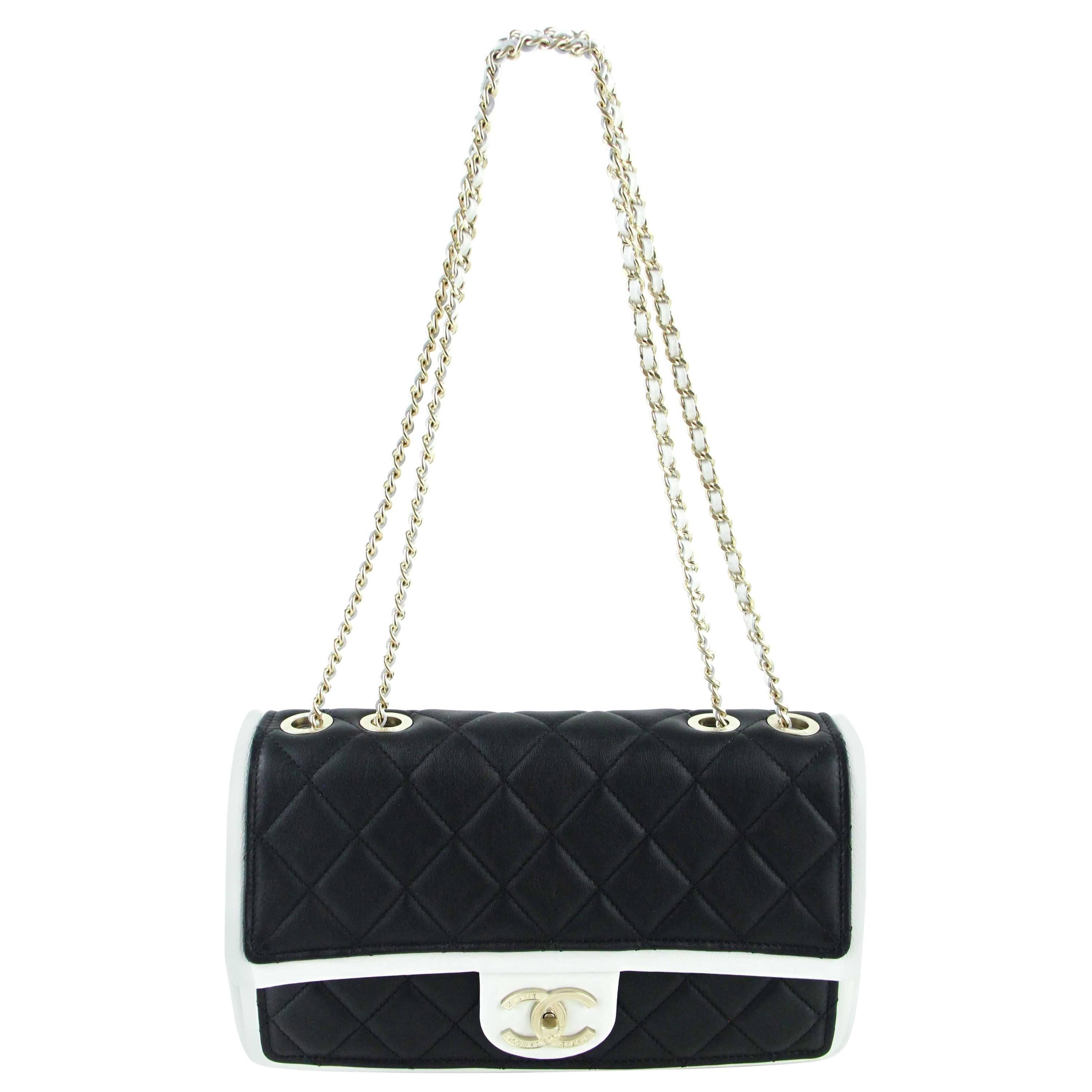 CHANEL Quilted Calfskin Graphic Black And White Classic Flap