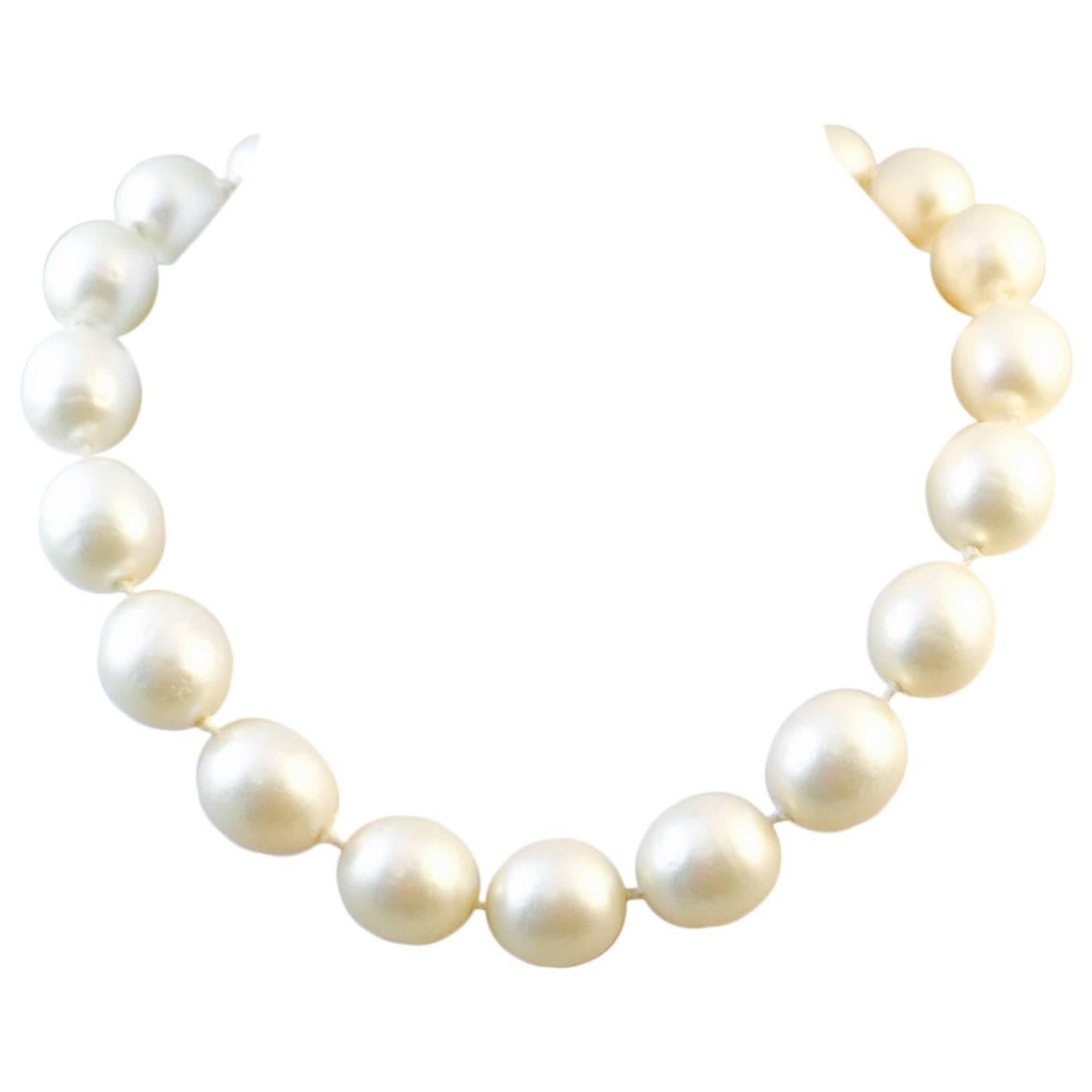 Vintage Chanel Egg Shape Faux Pearl Necklace