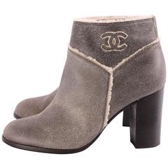 Chanel Ankle Boots - grey leather/fur
