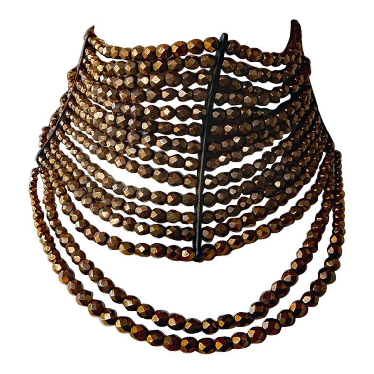 Christian Dior Collier ras du cou Masai vintage « Valentinine » en bronze  doré, état neuf dans sa boîte En vente sur 1stDibs
