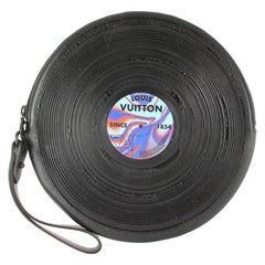 Louis Vuitton Record Disc Pouch Pochette Handgelenkstasche Clutch Leder 2LVJ0113