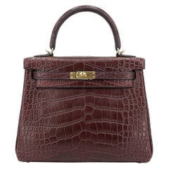 HERMÈS NEW Kelly 25 Sellier Alligator Exotic Gold Top Handle Shoulder Mini Bag