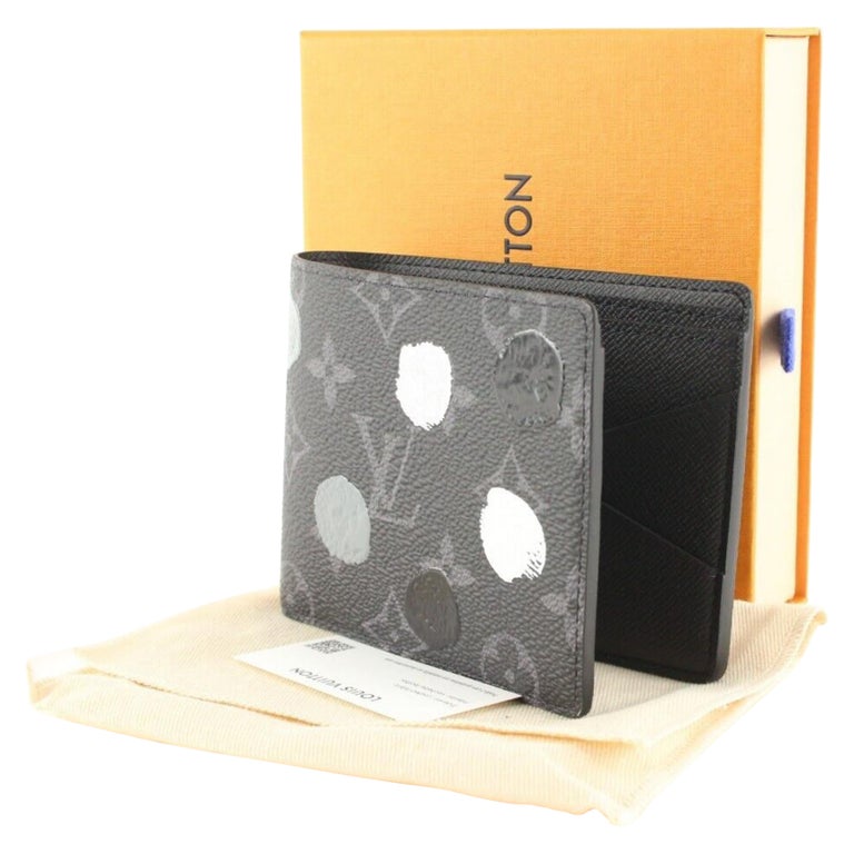 Louis Vuitton Kusama Monogram Eclipse Multiple Men's Bifold Wallet Paint  1LK0201 For Sale at 1stDibs
