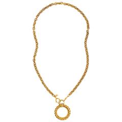 Vintage Chanel Gold Tone Etched Link Chain Magnifying Glass Pendant Necklace