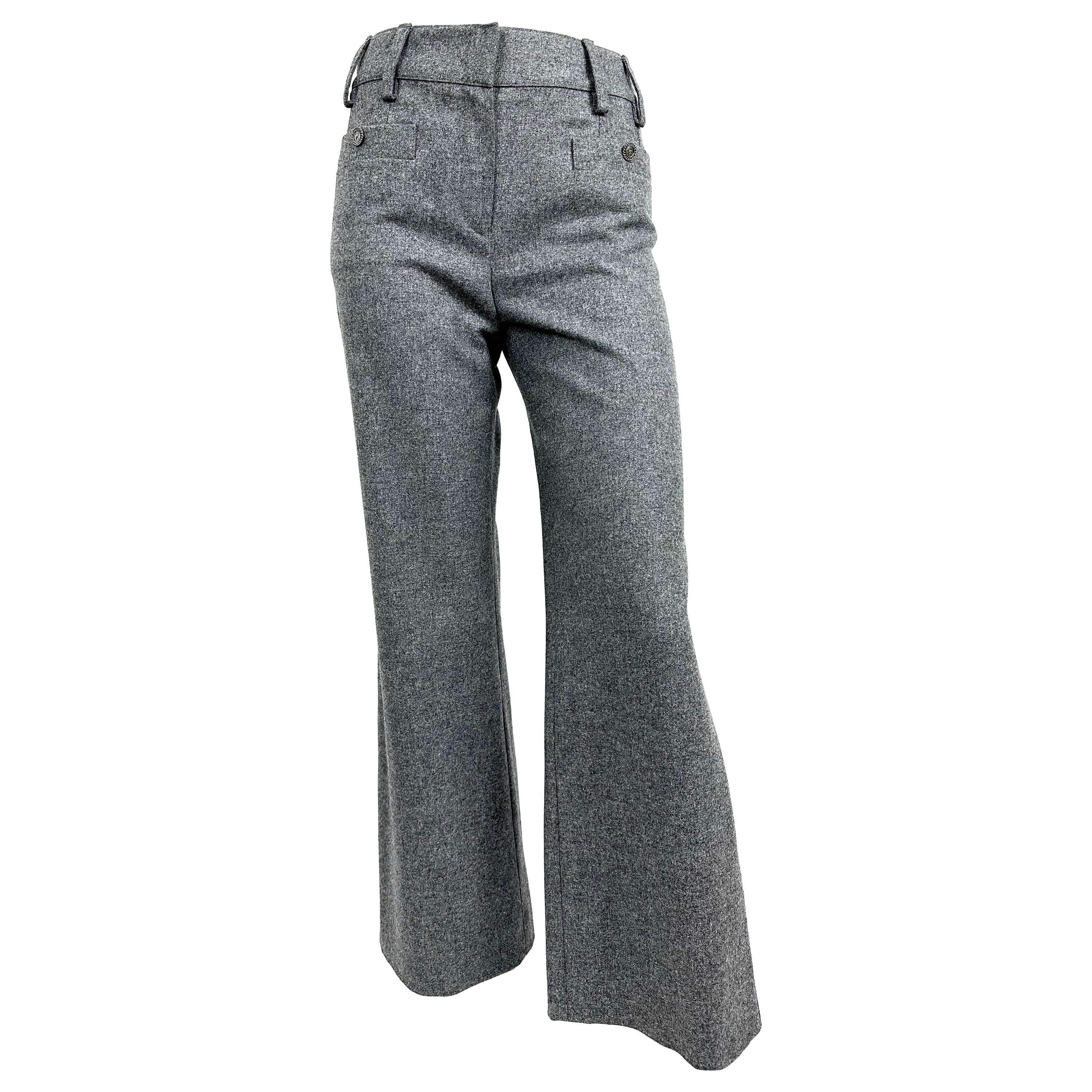 Chanel 05 A Pant grey wool size 38 For Sale