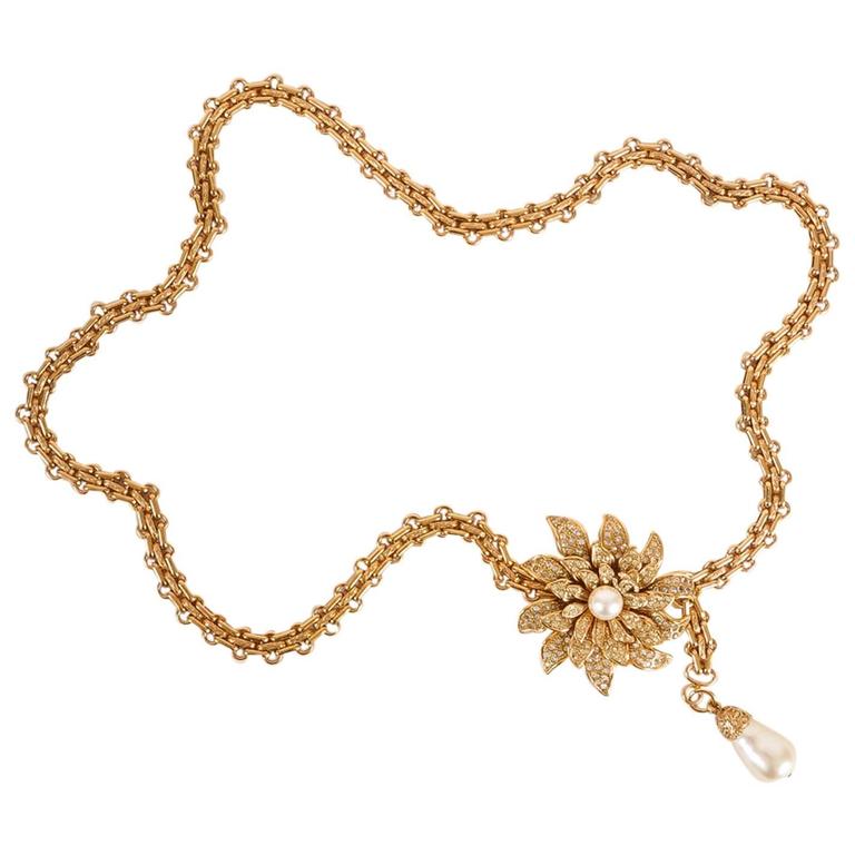 Chanel 05A Gold Flower Pendant Pearl Rhinestone Reissue Chain Belt ...