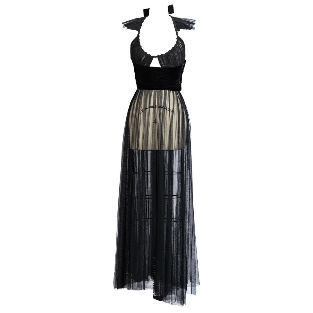 MORPHEW ATELIER Schwarzes Kleid aus Seide und Viskose- Tüll mit antiker Samt-Tailleschleife im Angebot
