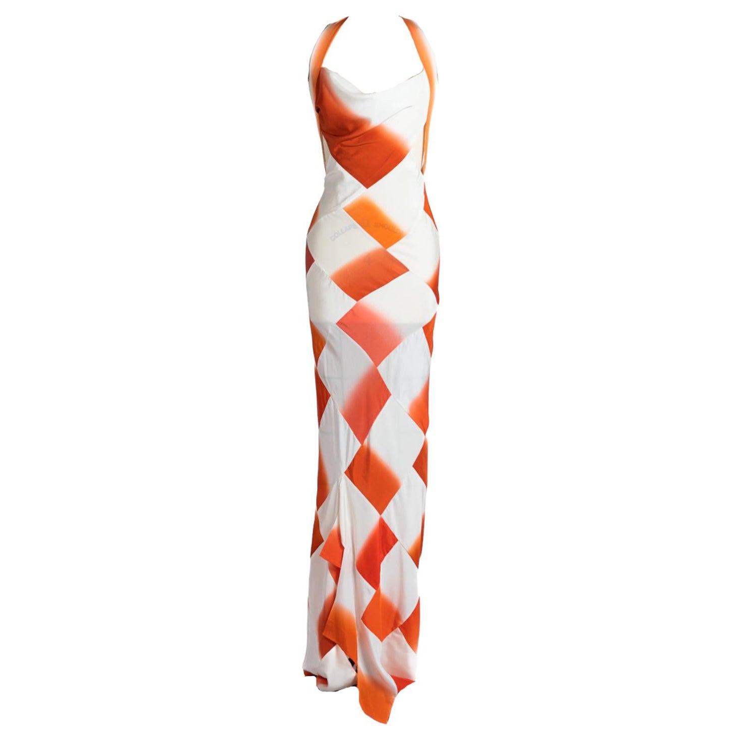 MORPHEW ATELIER Goldenes orangefarbenes & cremefarbenes Seiden-Patchwork-Kleid mit Schrägschnitt im Angebot