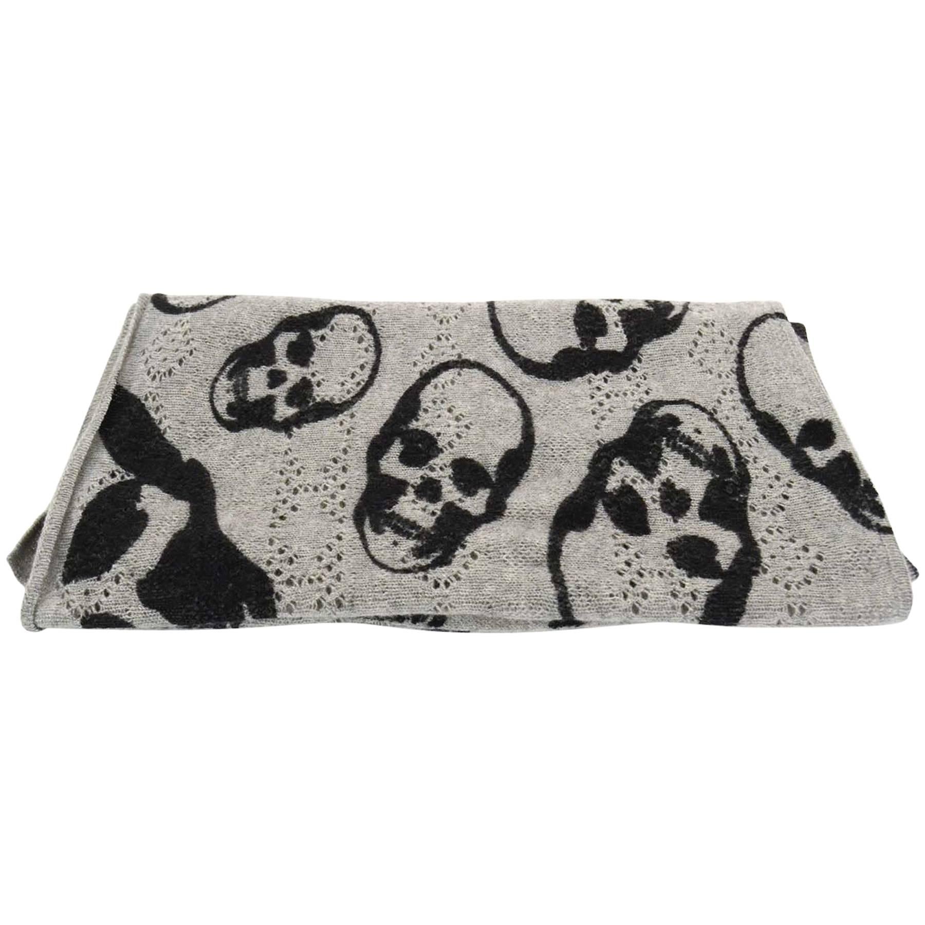 Lucien Pellat-Finet  Skull Print Cashmere Knit Scarf