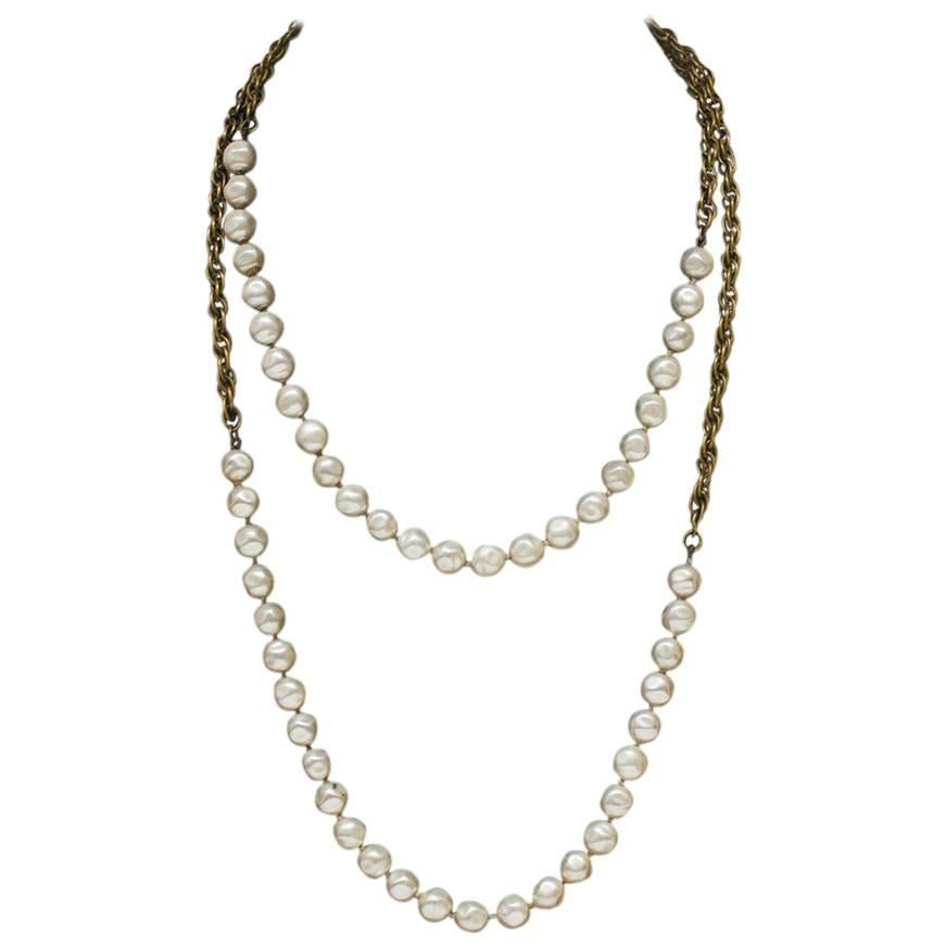 1983 Chanel Faux Pearl and Gold Chain Necklace