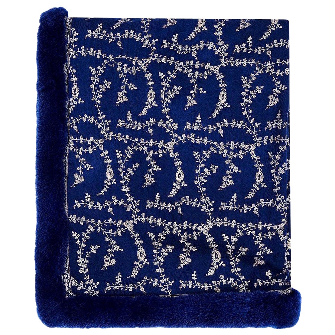 Handbestickter Saphirblauer Schal & blauer Nerzpelz von Verheyen London 