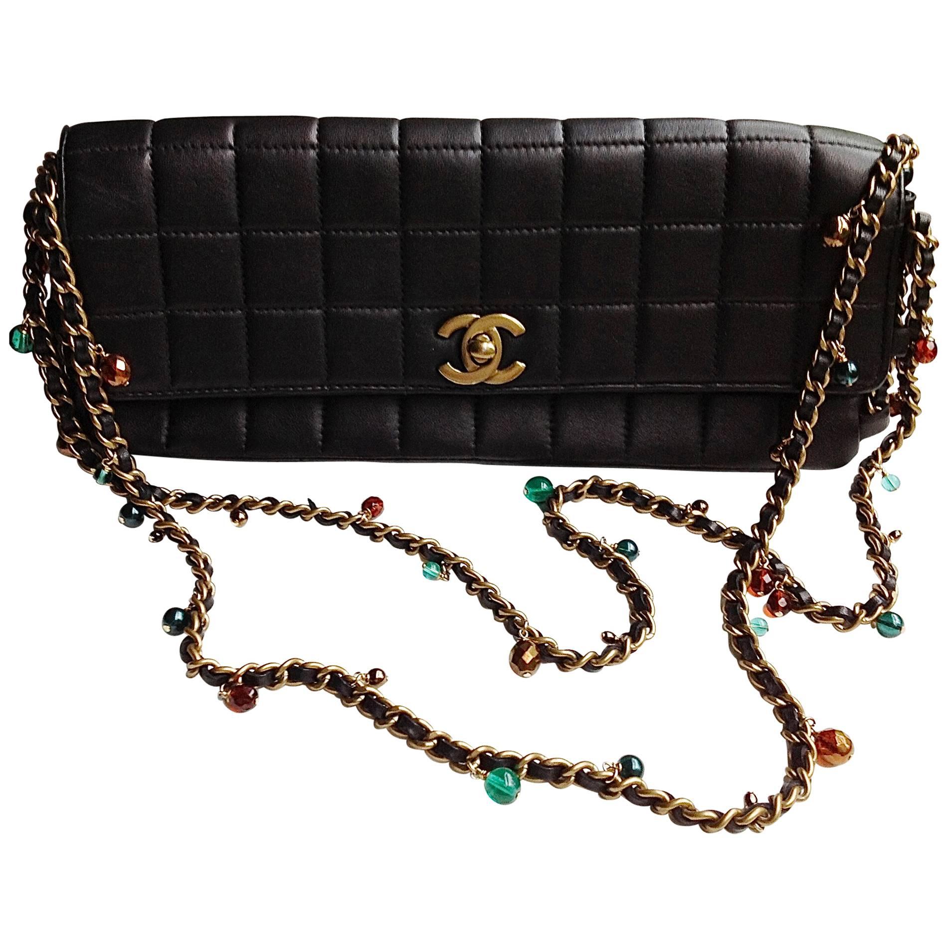 VINTAG Chanel ✿*ﾟJEWELLED Gripoix Glass Pearl Lambskin Clutch Bag Handbag Tote For Sale