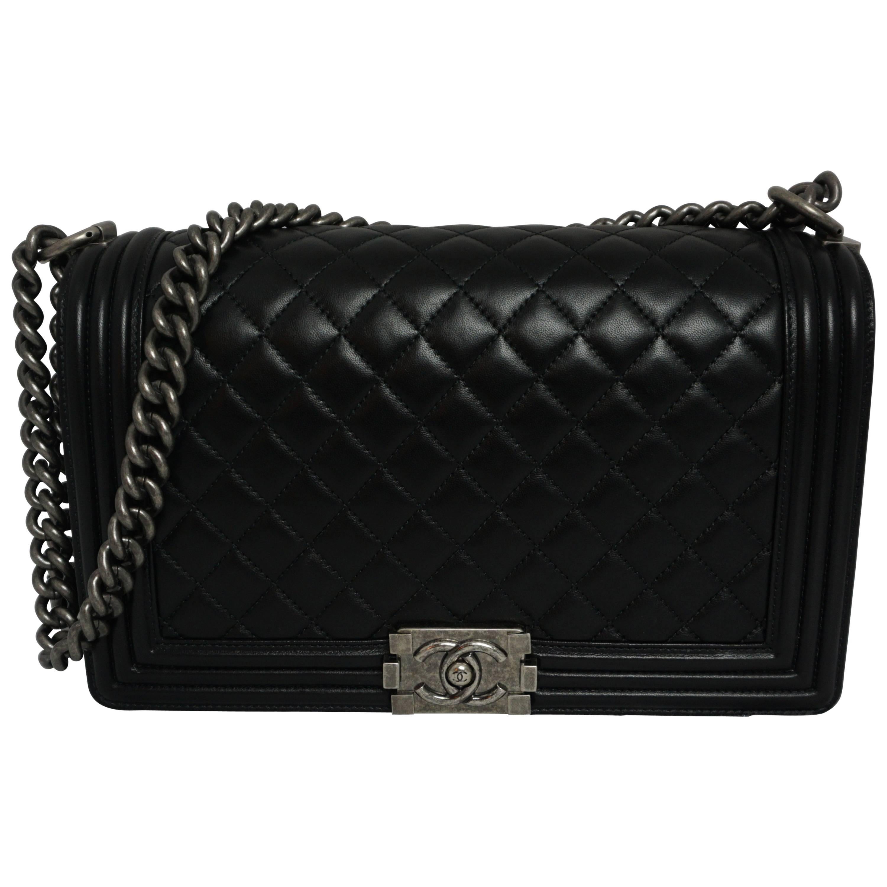 Chanel Black Quilted Lambskin New Medium Boy Bag - PHW- Circa 2014